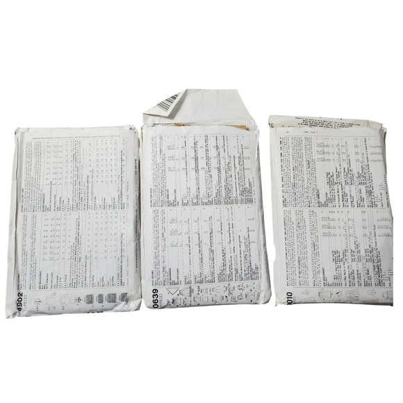 Simplicity Sewing Patterns Lot of 3 Halloween Costumes Adult & Kids Spooky Witch - Picture 7 of 8